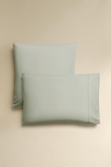 SATEEN PILLOWCASE WITH TRIM (300 THREAD COUNT) - Light blue by Zara