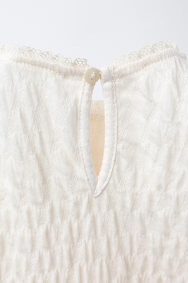 BODY TEXTURÉ AVEC DENTELLE - Écru de Zara - Image 3