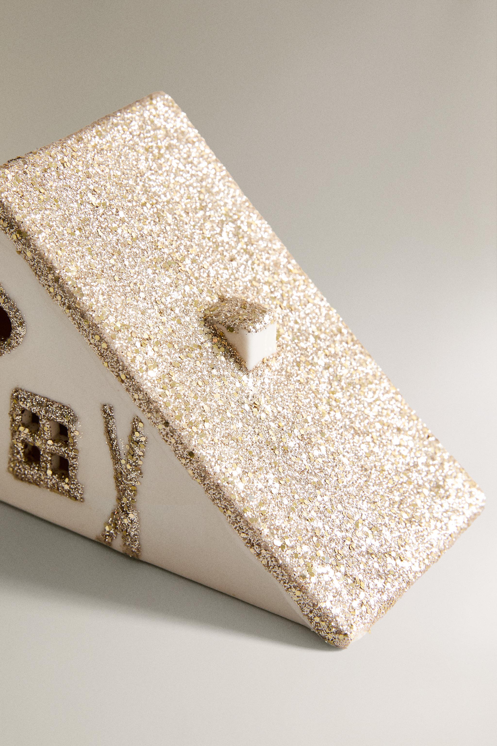 CHRISTMAS SKI LODGE CERAMIC ORNAMENT