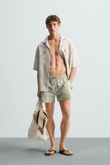 BAÑADOR MEDIO SEERSUCKER - Khaki claro de Zara - Imagen 0