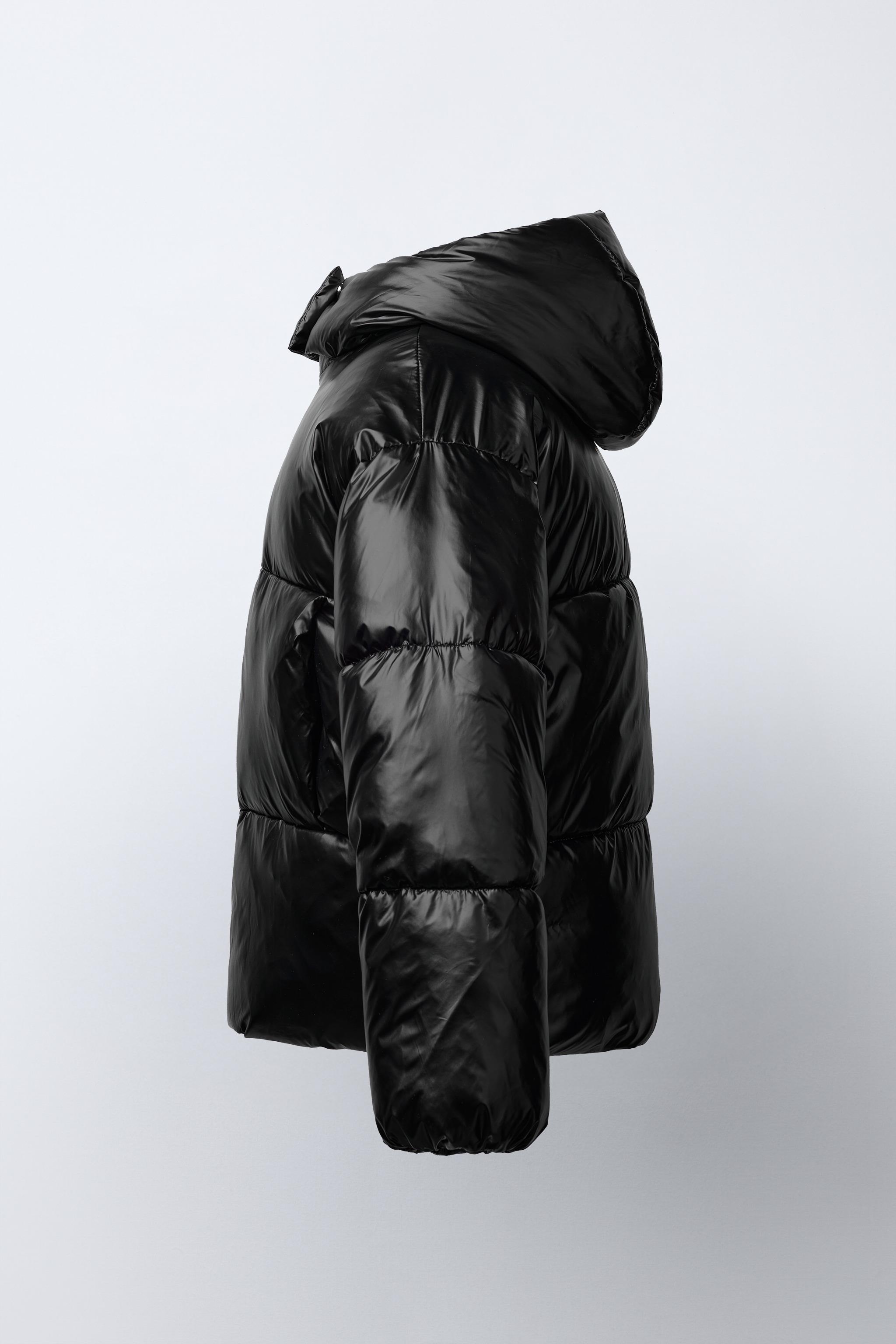 SHINY HOODED PUFFER JACKET WITH FAUX FUR LINING