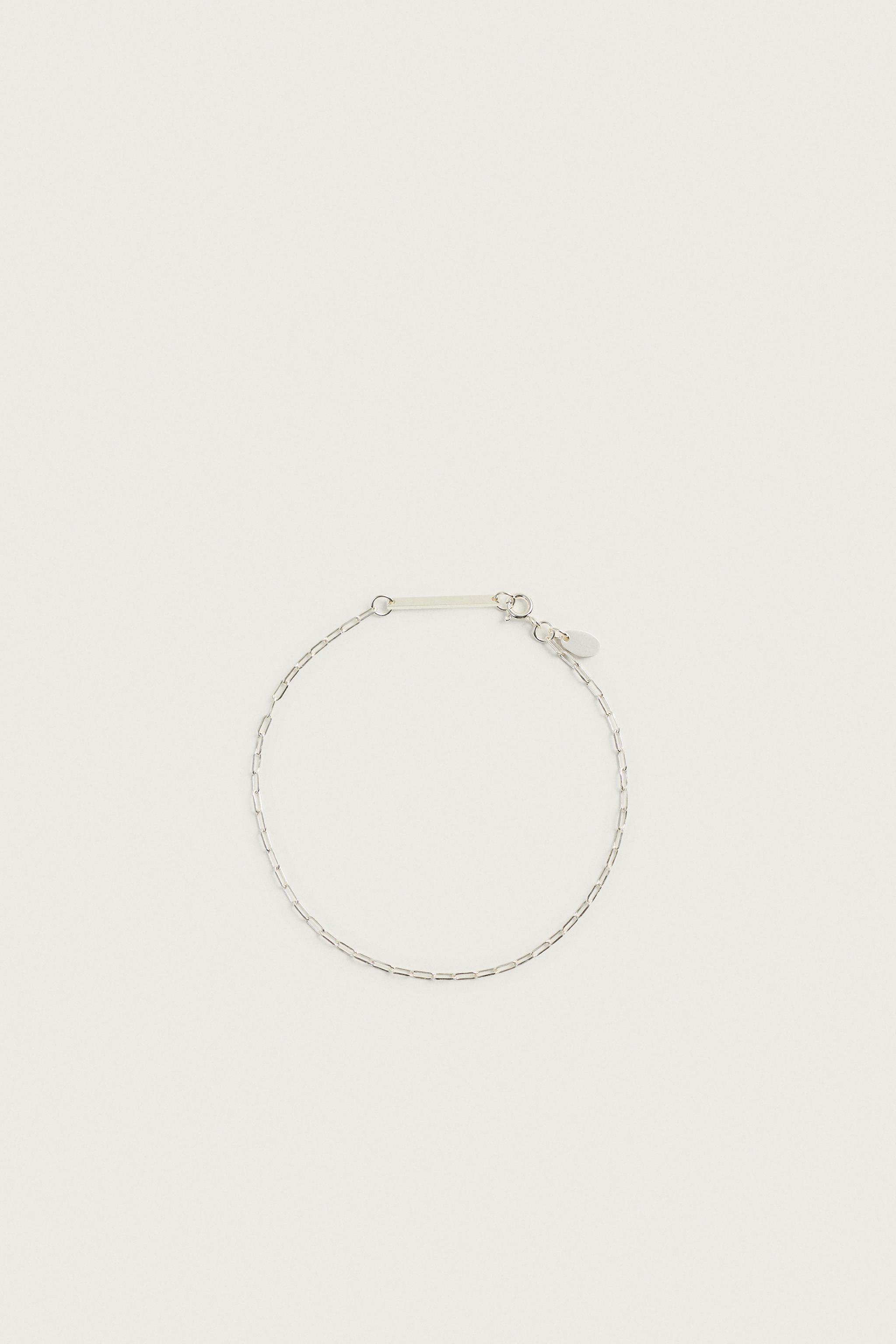 STAINLESS STEEL LINK BRACELET — Silver