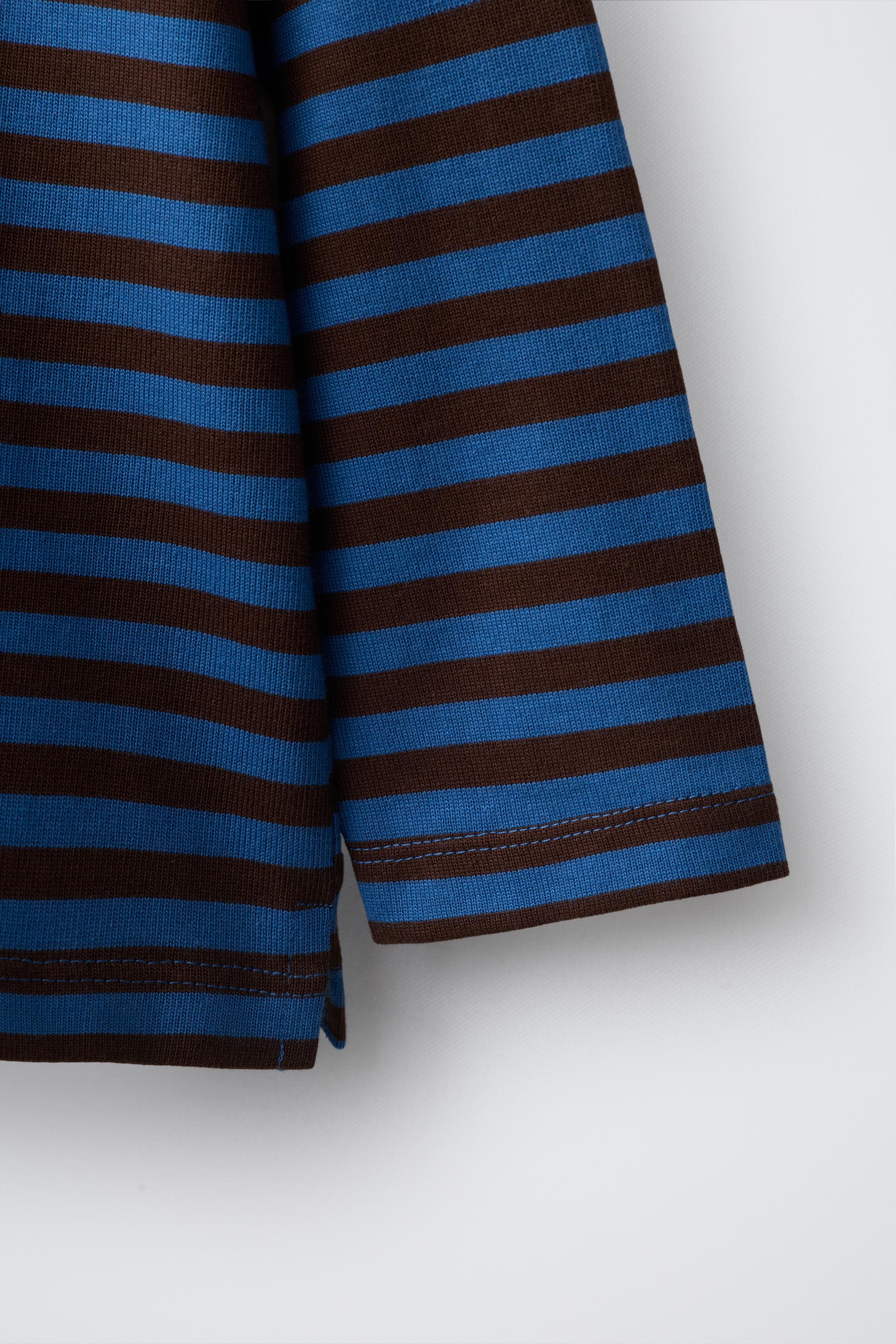 STRIPED T-SHIRT