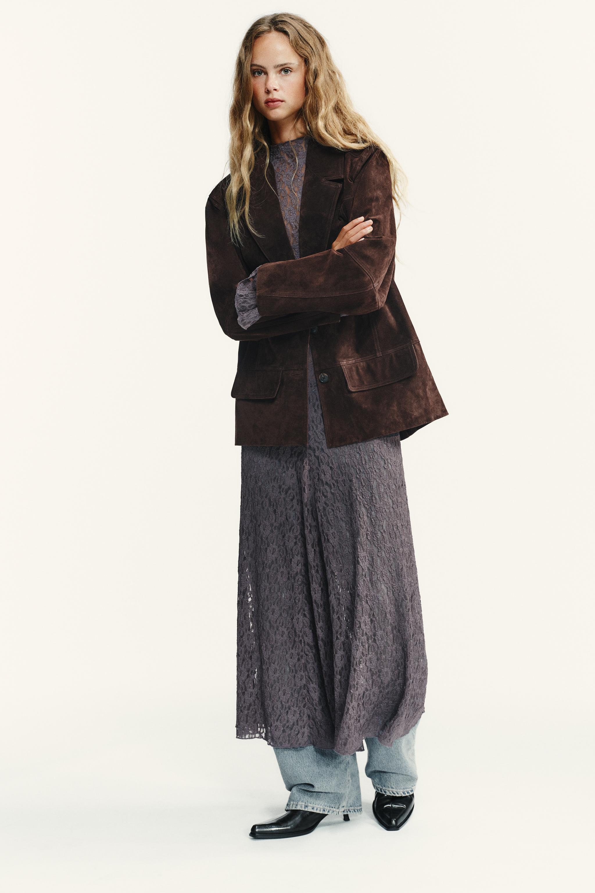 ユ SUKIENKA Z KORONKI, MIĘKKA W DOTYKU - Ciemnofioletowy | ZARA