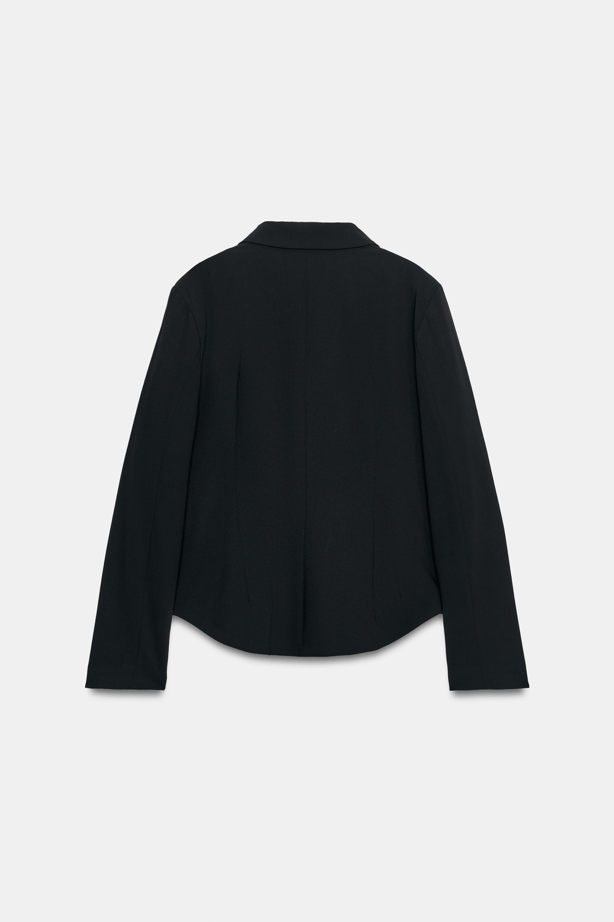 VESTE AJUSTÉE ÉPAULETTES