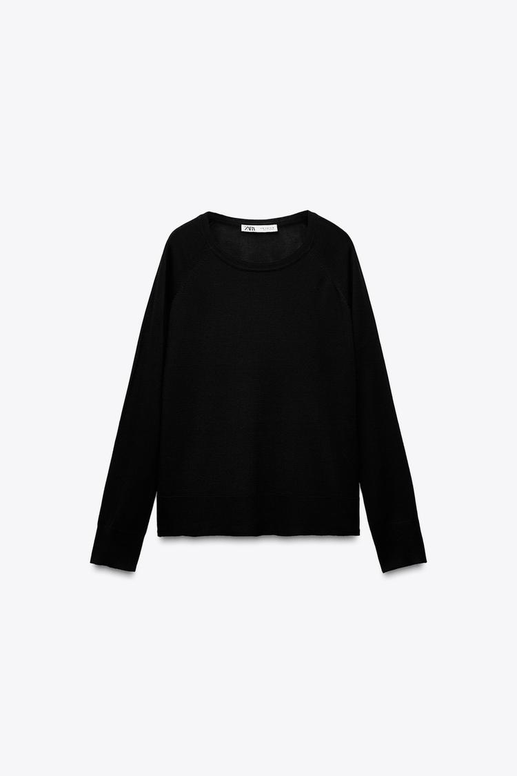 FINE KNIT SWEATER