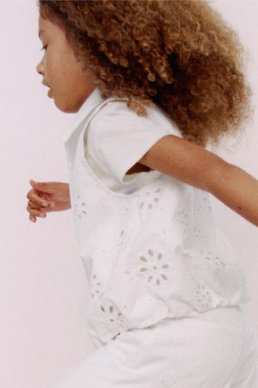 ЖИЛЕТ С ВЫШИВКОЙ РИШЕЛЬЕ — БЕЛЫЙ от Zara