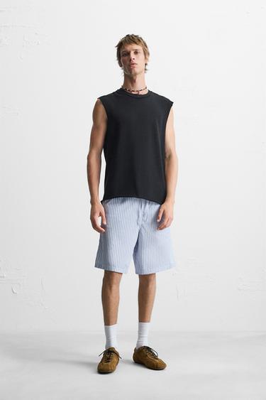 CAMISETA TANK PUNTO - Negro de Zara