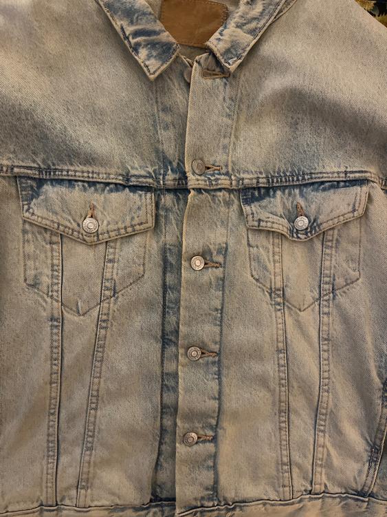 RIPPED DENIM JACKET - Image 4