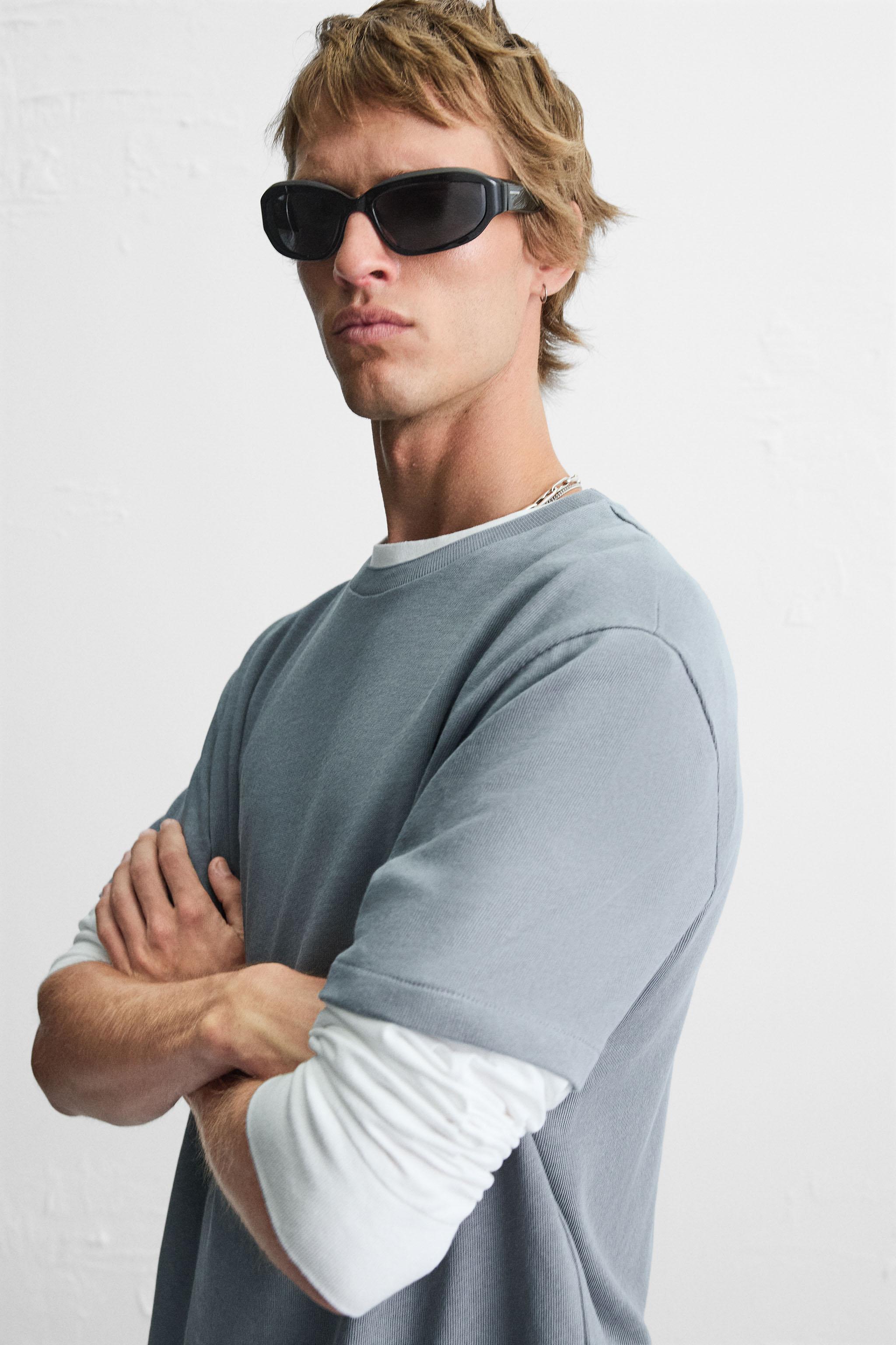 REGULAR FIT KNIT T-SHIRT