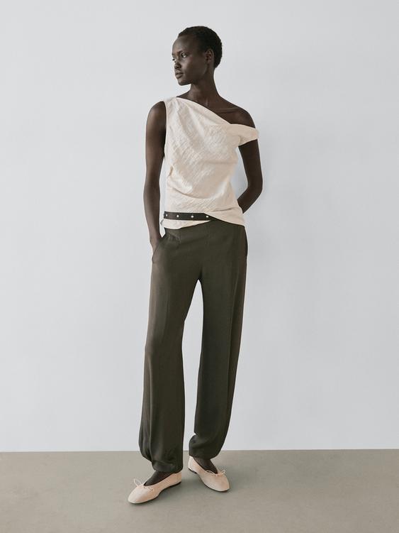 Asymmetric top with knot detail from Zara - $130