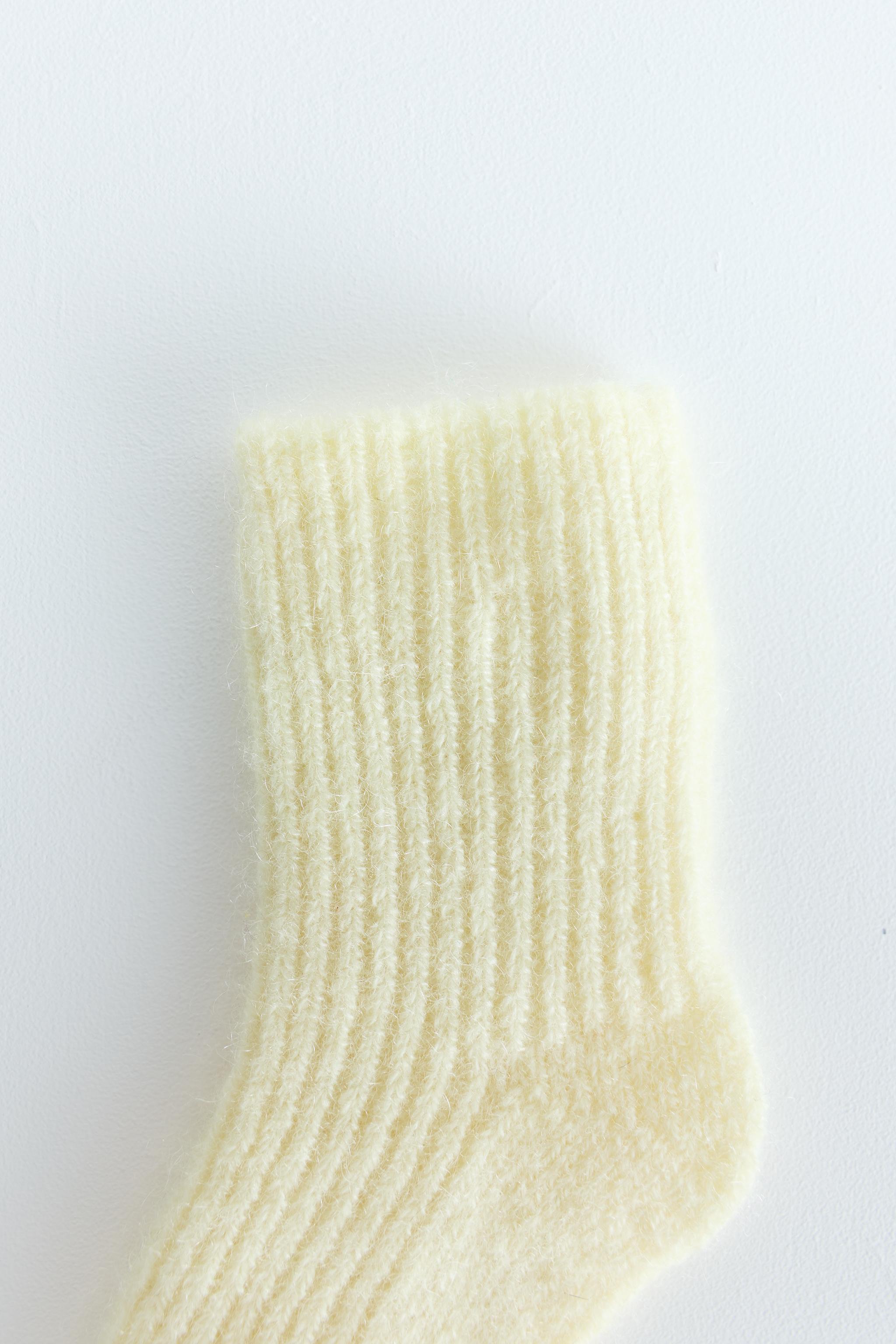 ZARA TIMELESS - 100% CASHMERE SOCKS