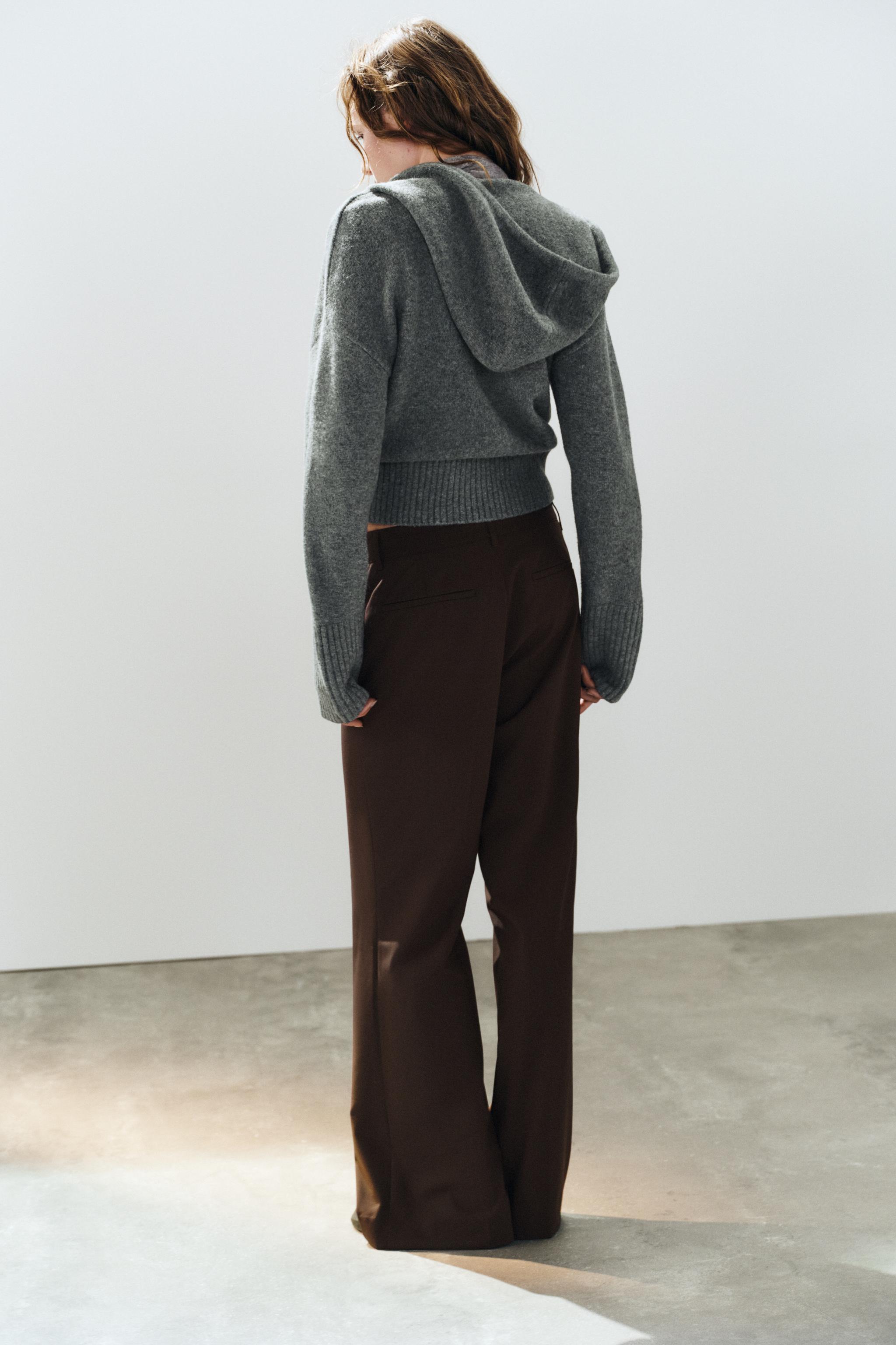 LOW-RISE STRAIGHT LEG PANTS