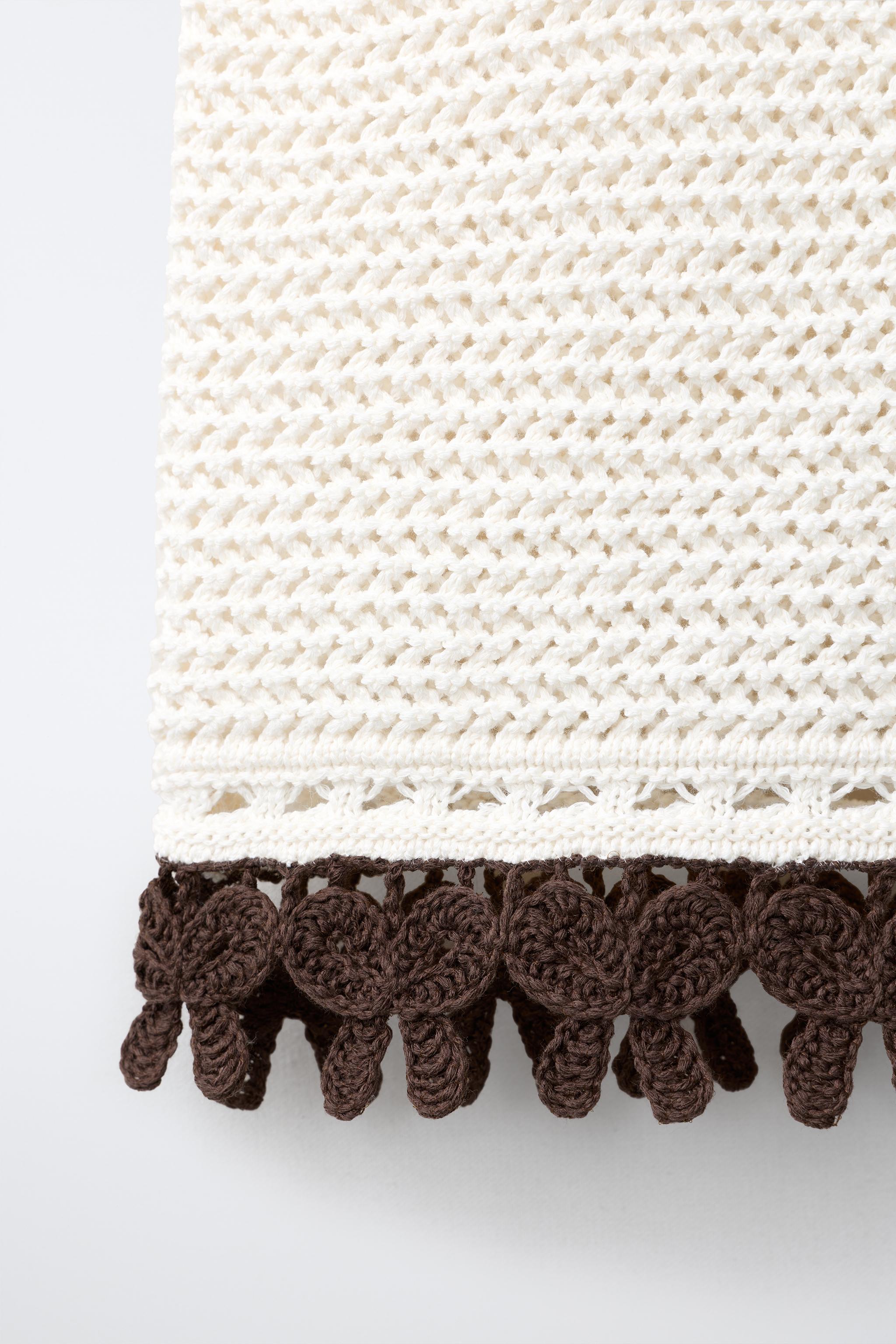 CONTRAST BOW KNIT TOP