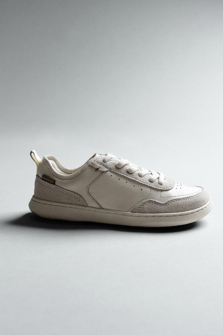 SNEAKERS IN PELLE BAREFOOT Bianco écru ZARA Italia Italy
