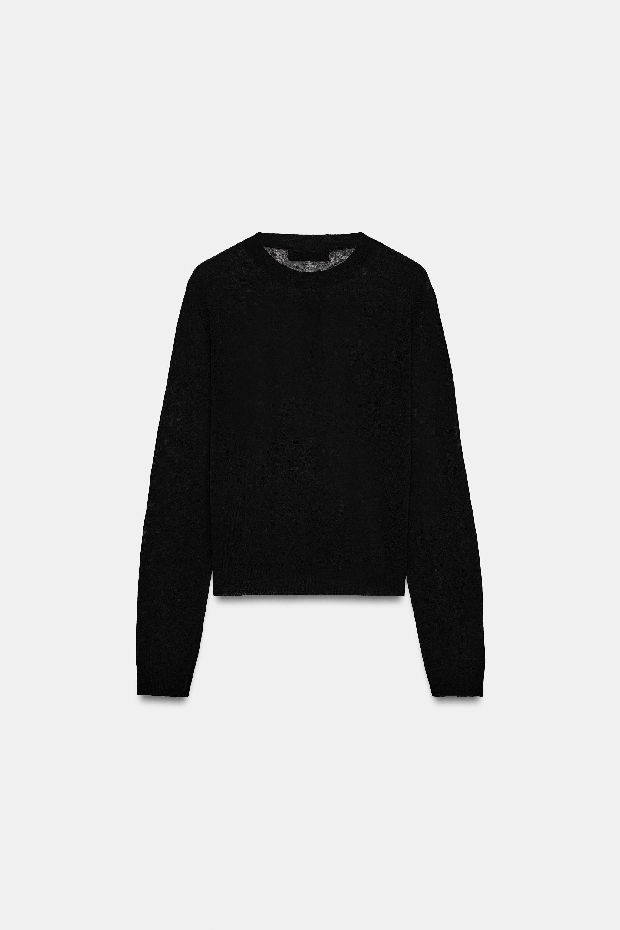 PULL EN MAILLE AVEC BOUTONS