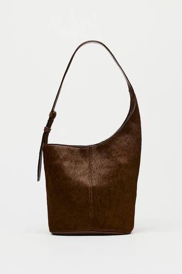 ASYMMETRISCHE LEREN BUIDELTAS MET BONT - Chocolade van Zara - Afbeelding 0