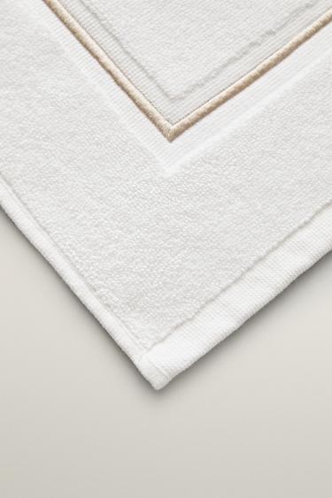 SCALLOPED BATH MAT — Beige 2