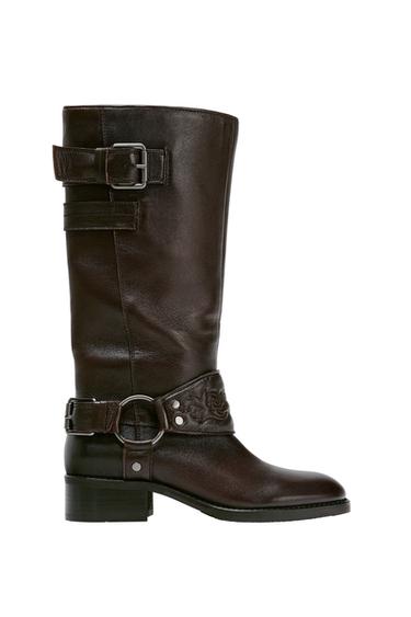 BOTA PLANA BORDADOS PIEL - Marrón de Zara