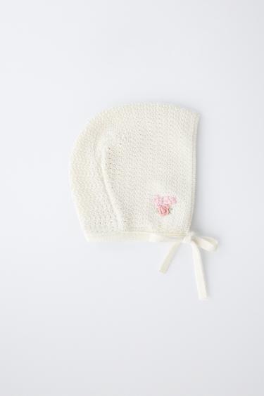 BONNET EN MAILLE FLEUR BRODÉE - Écru de Zara - Image 3