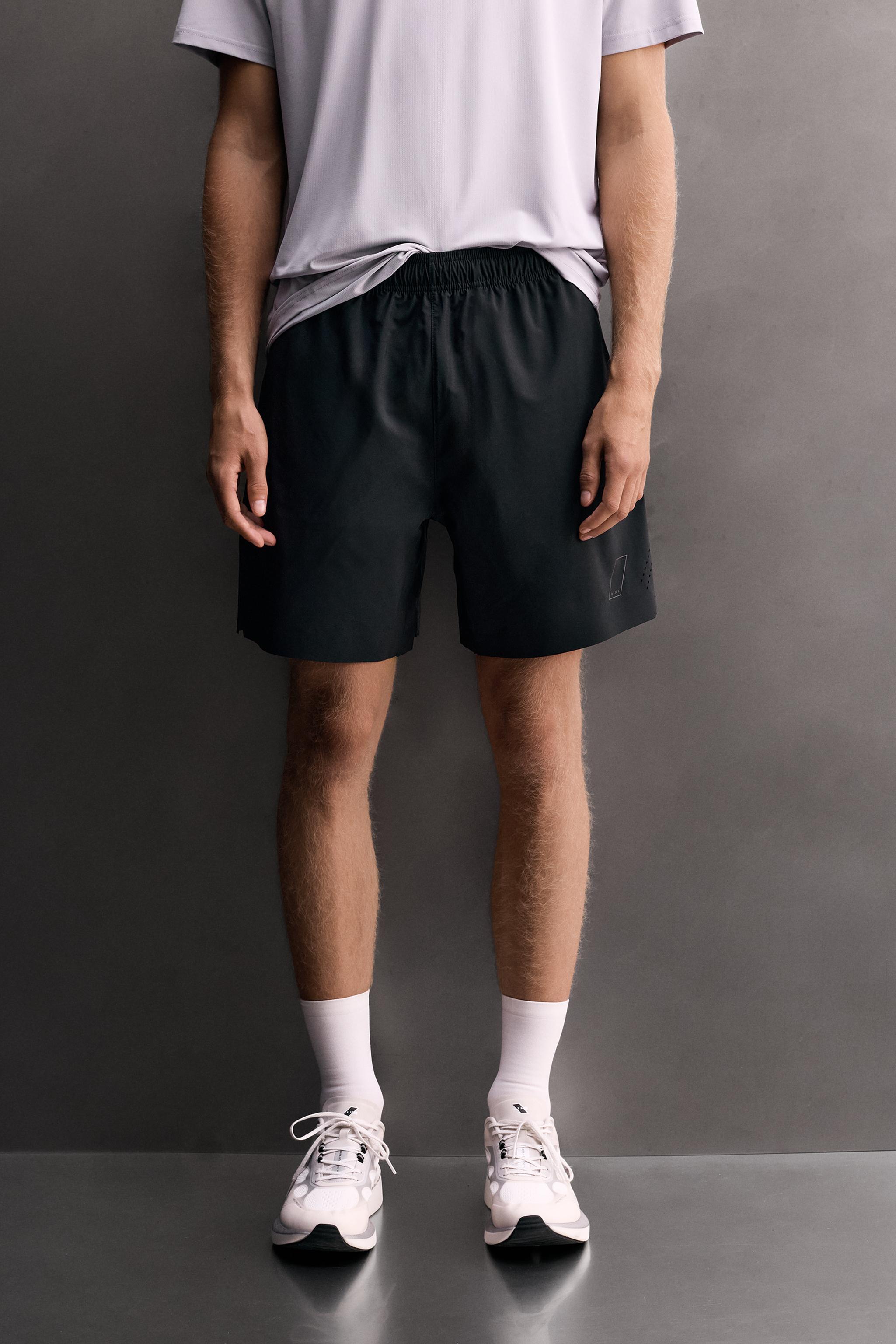 9" TRAINING SHORTS