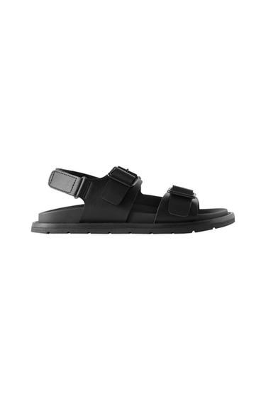 SANDALS WITH BUCKLES