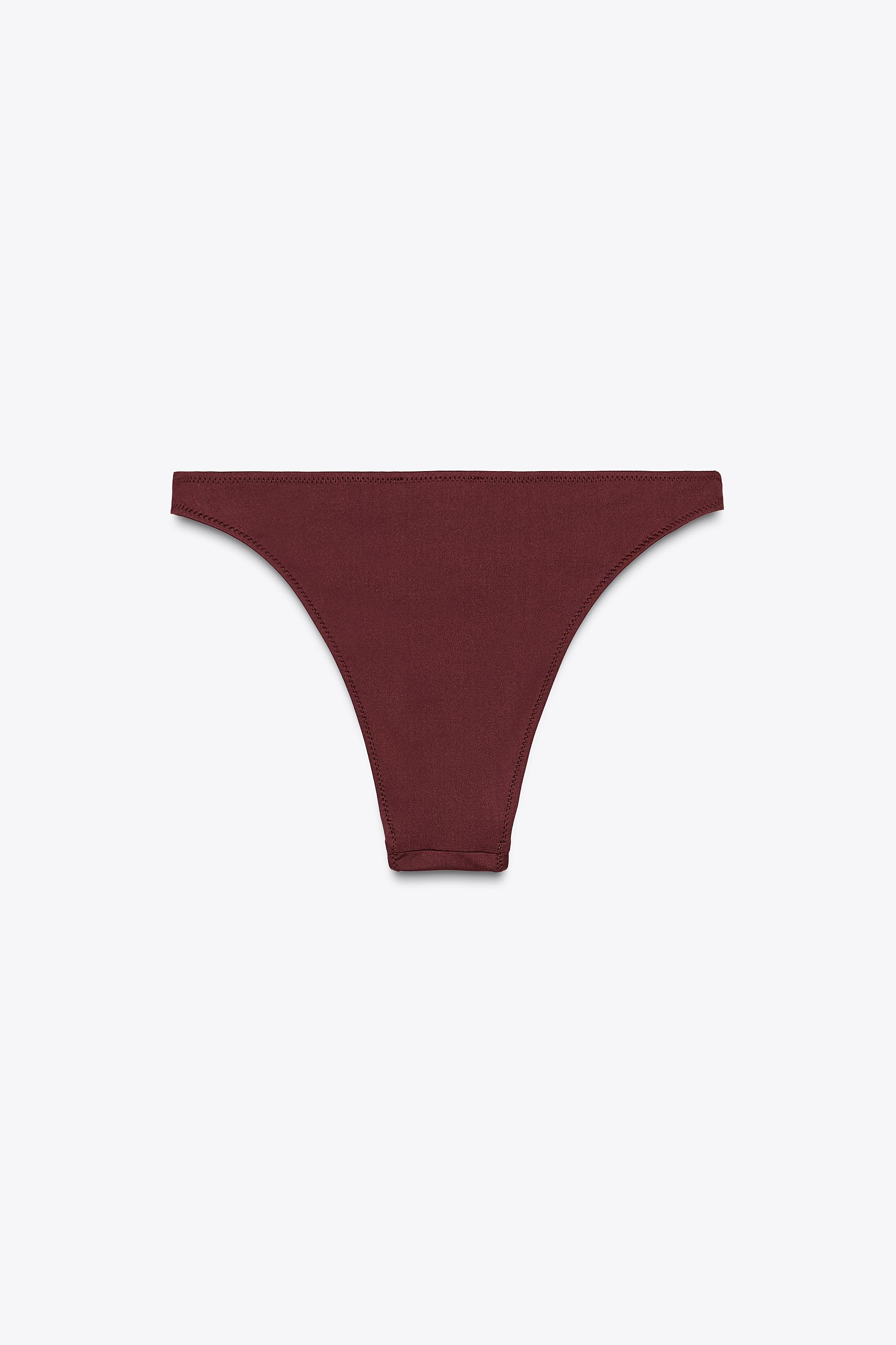 BIKINI BOTTOM