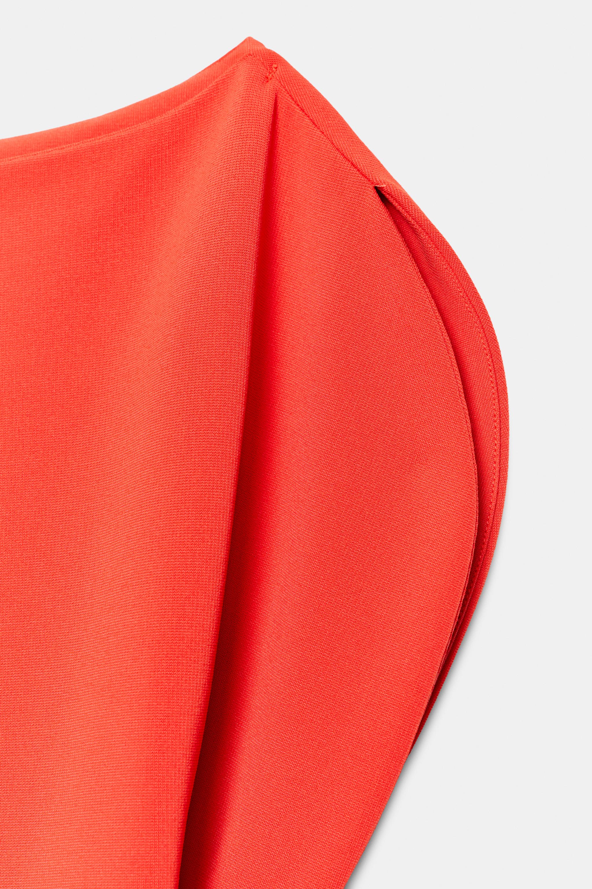 VOLUMINOUS MIDI DRESS
