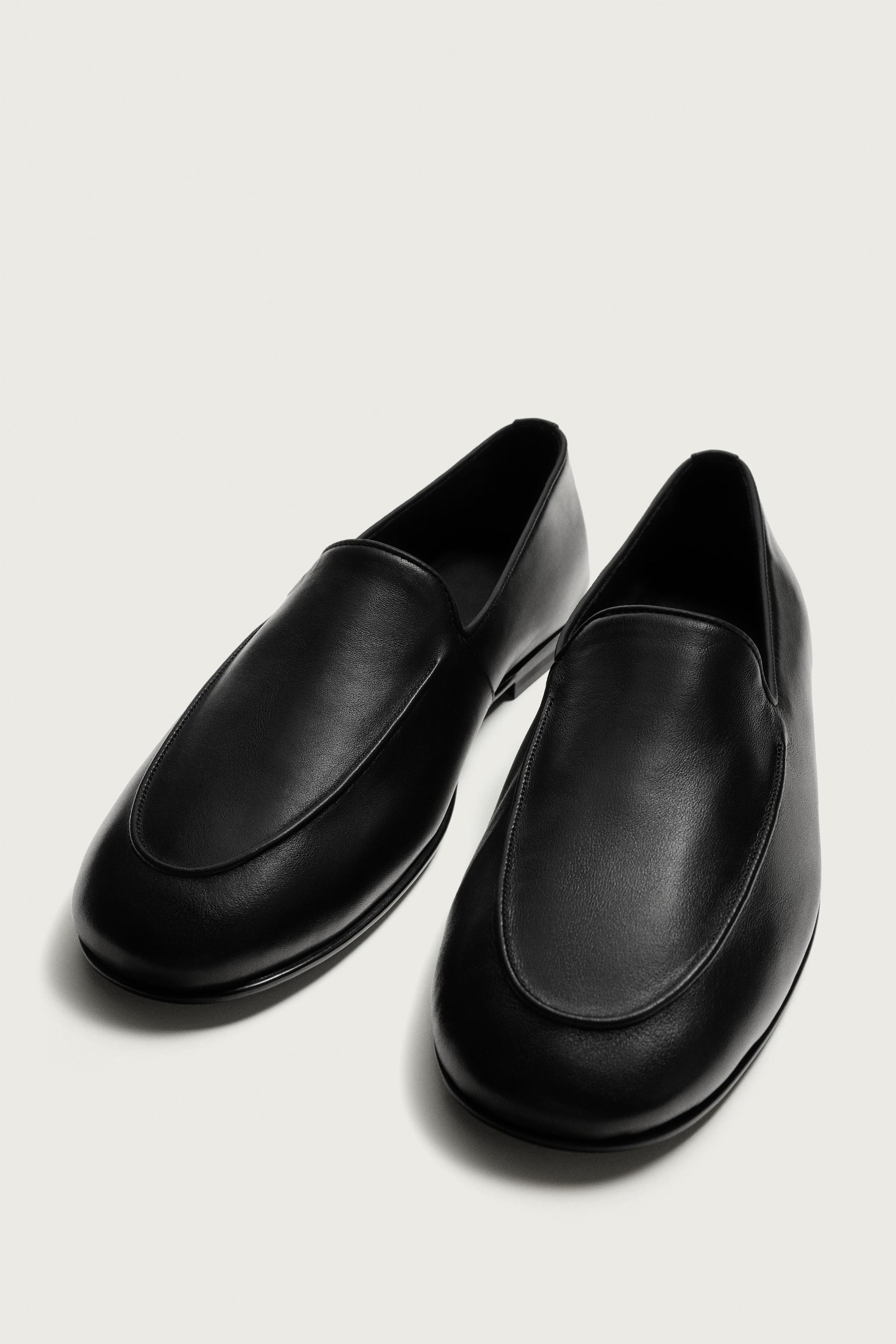 LEATHER LOAFERS