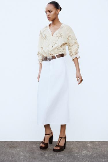 BLOUSE AVEC BRODERIES FLEURS - Écru de Zara - Image 2