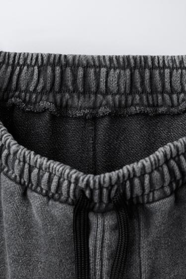 PANTALON OVERSIZE EFFET DÉLAVÉ - Noir de Zara - Image 3