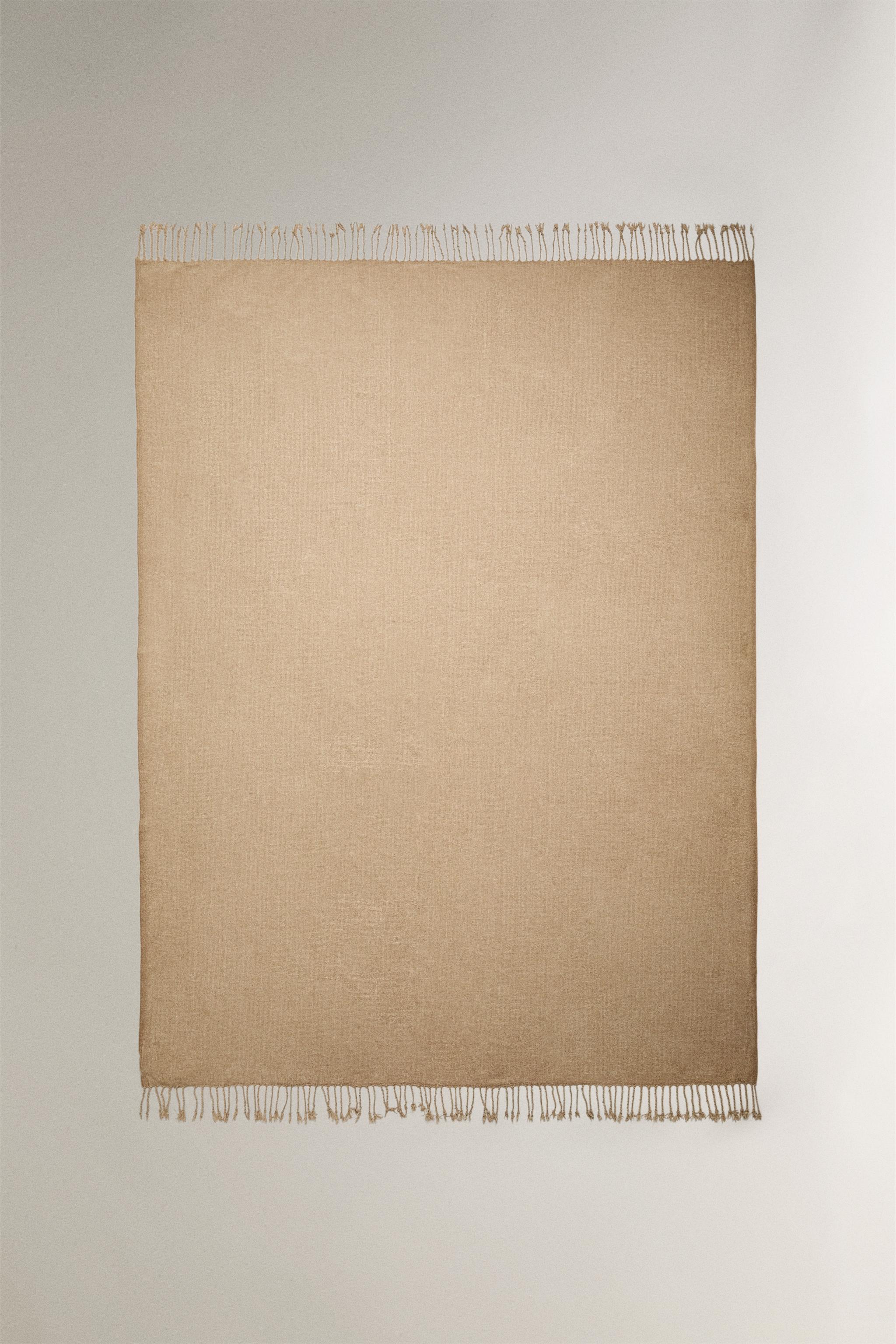 CHENILLE BLANKET — Sand