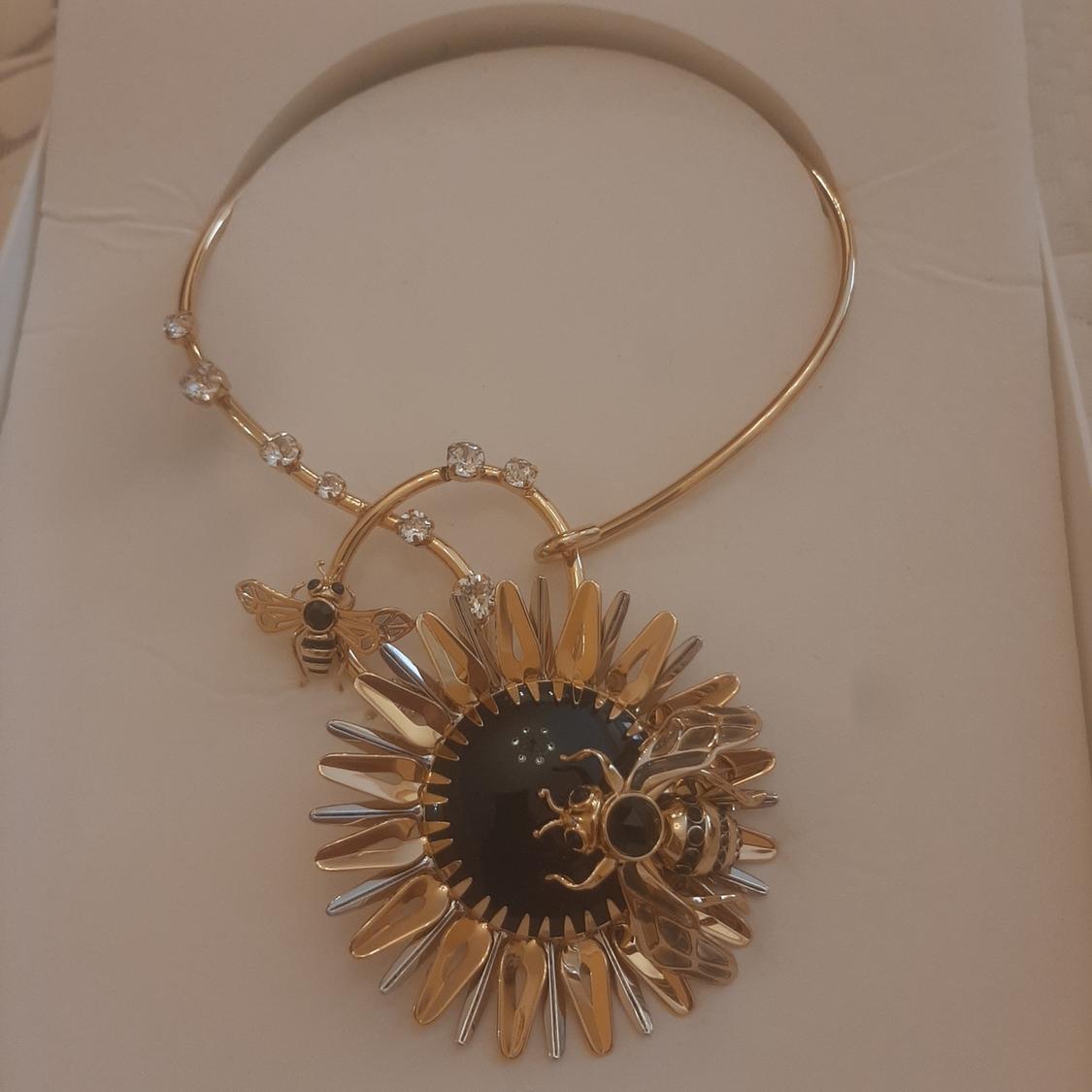 CHOKER ΜΕ ΛΟΥΛΟΥΔΙ ΚΑΙ ΜΕΛΙΣΣΑ ΕΙΔΙΚΗ ΕΚΔΟΣΗ ELIE TOP - Image 3