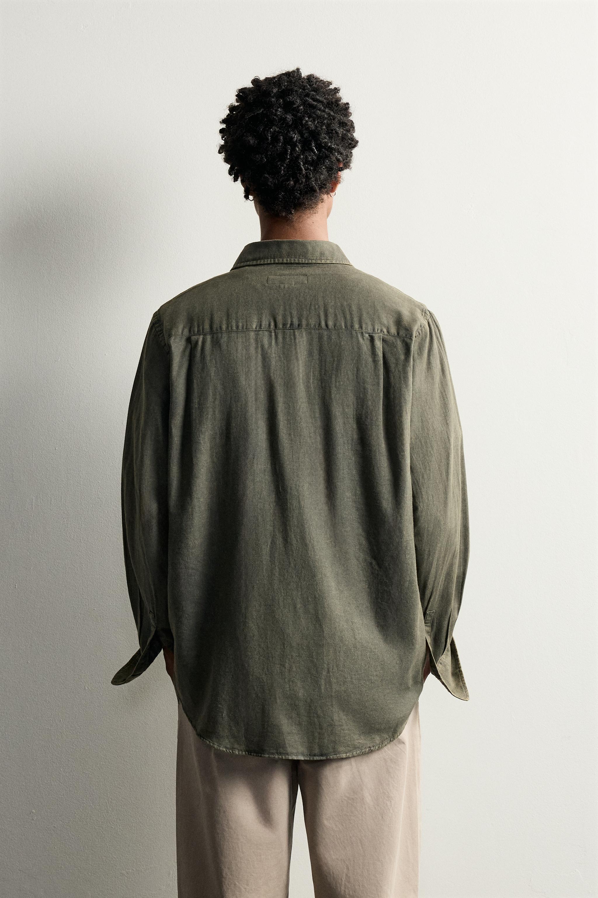 ACID WASH RELAXED FIT SHIRT