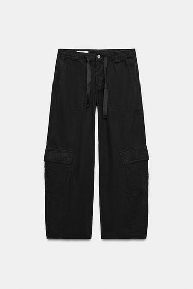PANTALÓN OVERSIZE CARGO - Negro de Zara