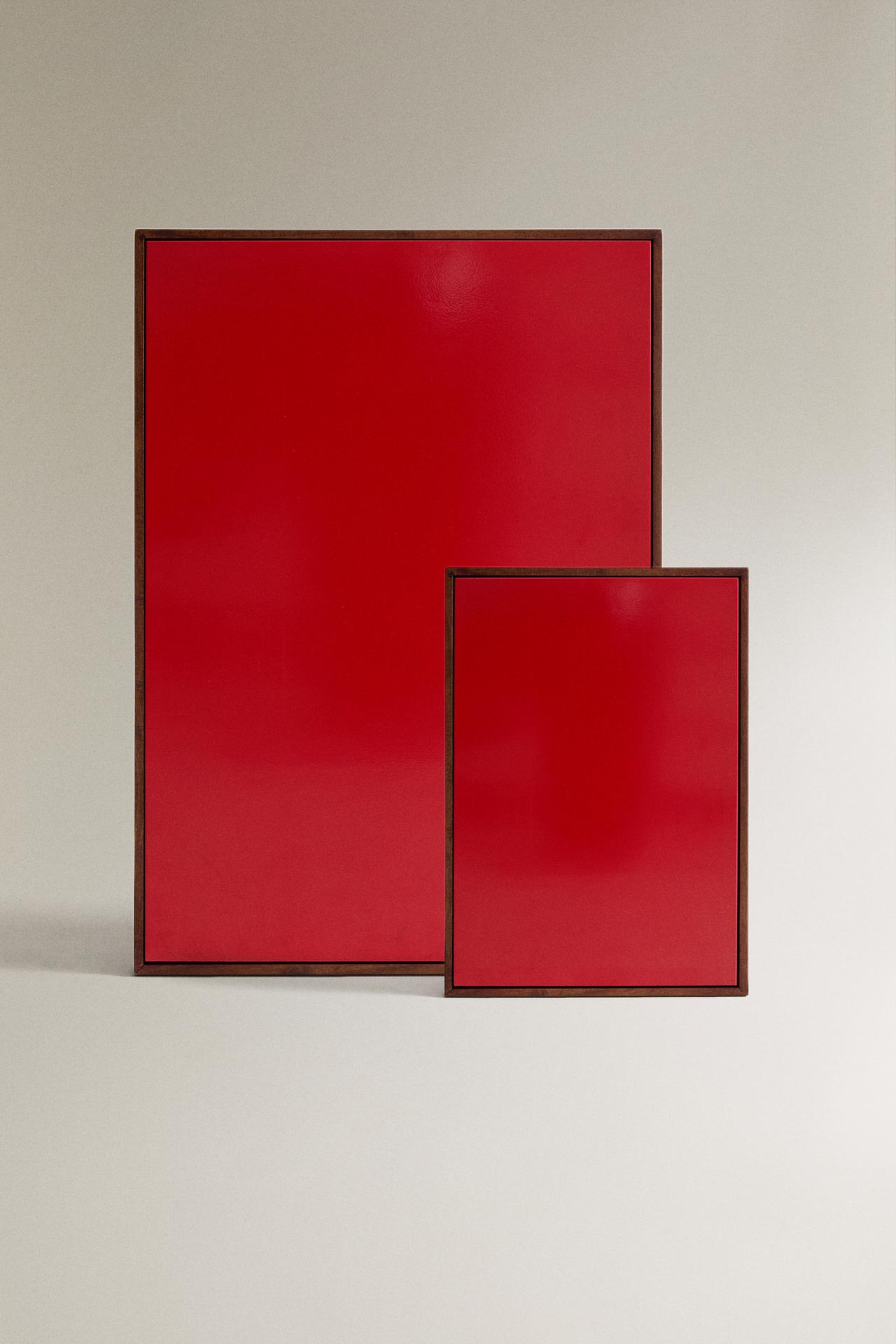 LACQUERED MAGNETIC PANEL