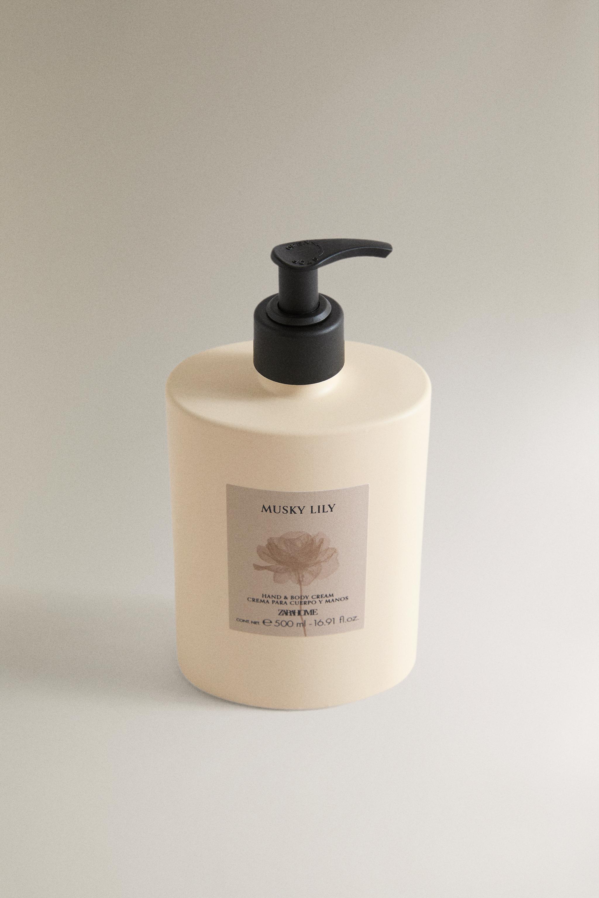 (500 ML) MUSKY LILY HAND AND BODY CREAM — Dark plum