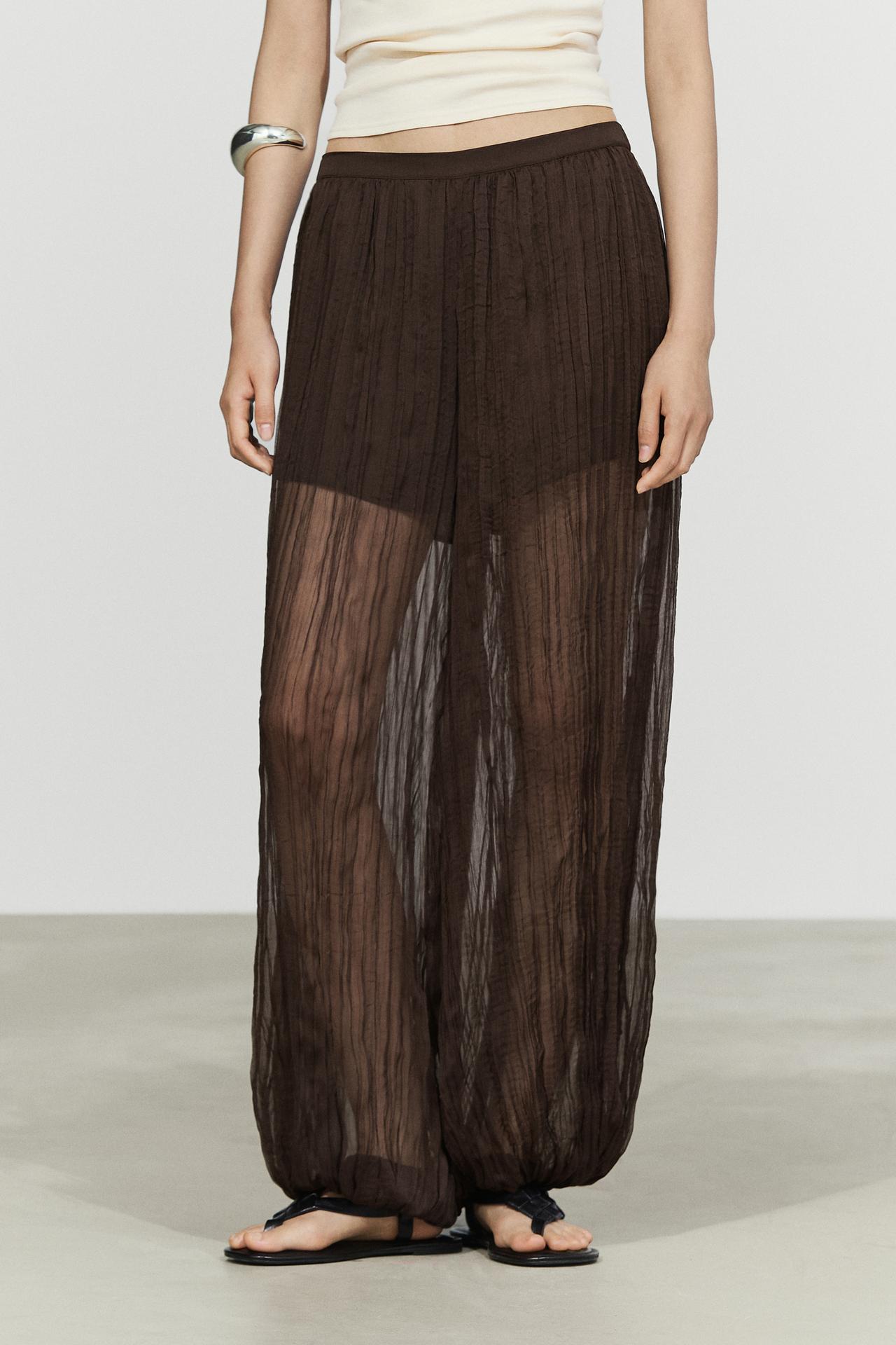 Total look flowing pants — Brown