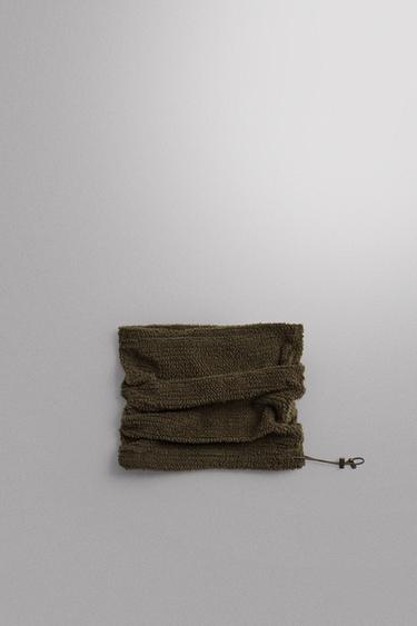 TEXTURED FLEECE NECK WARMER - Brown / Taupe by Zara