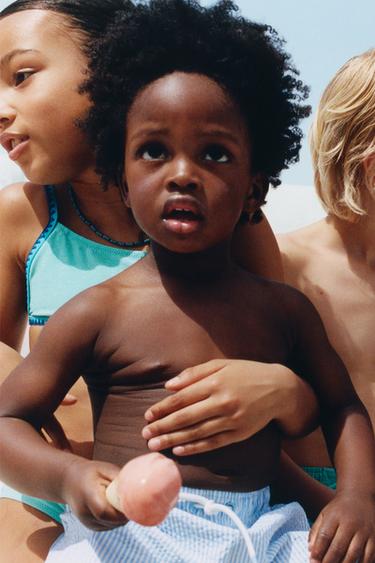 1-6 YEARS/ STRIPED SEERSUCKER SWIM SHORTS - Light blue by Zara