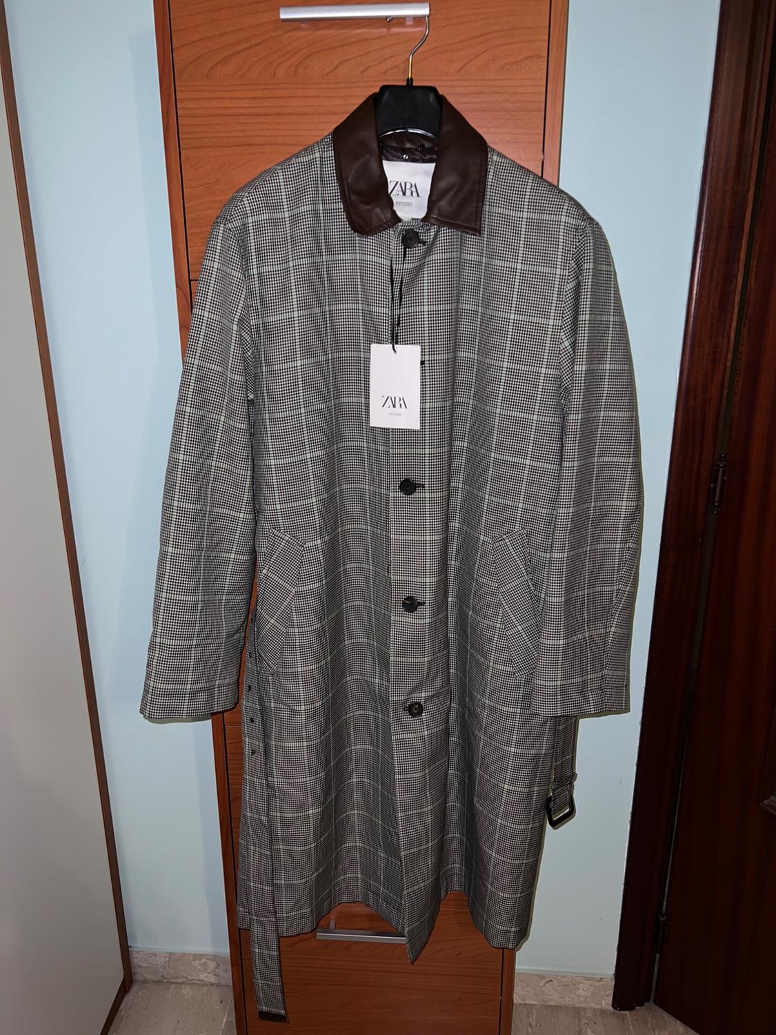 LIMITED EDITION CHECK TRENCH COAT WITH LEATHER DETAIL - Image 6