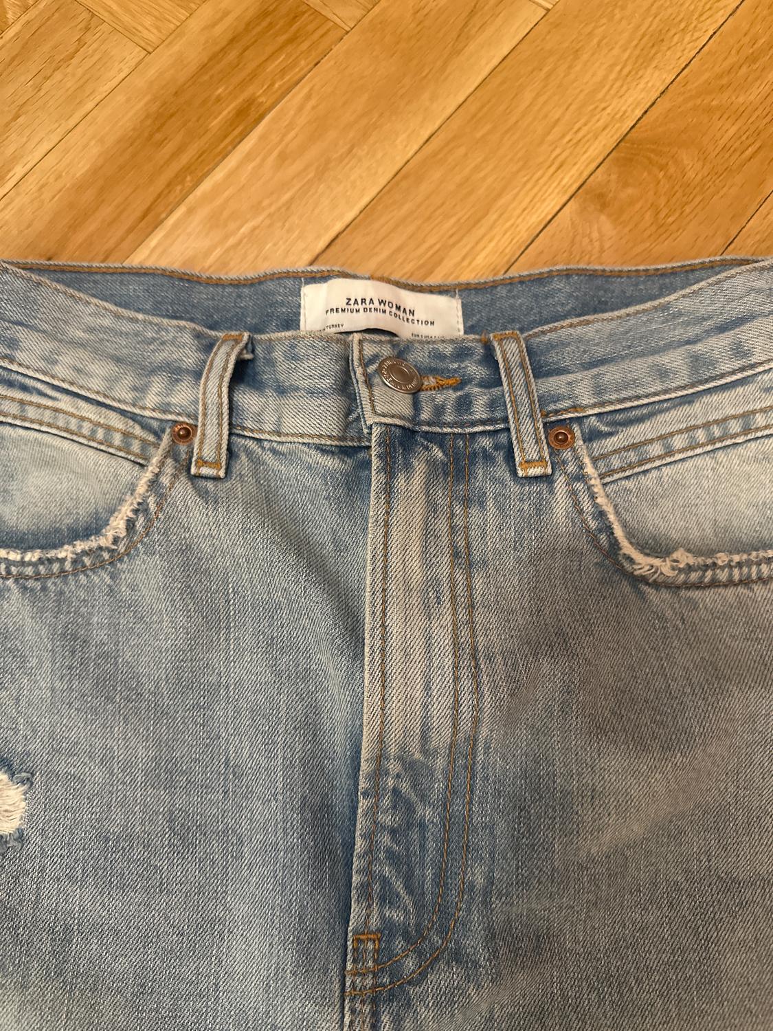 RIPPED DENIM MINI SKIRT - Image 3