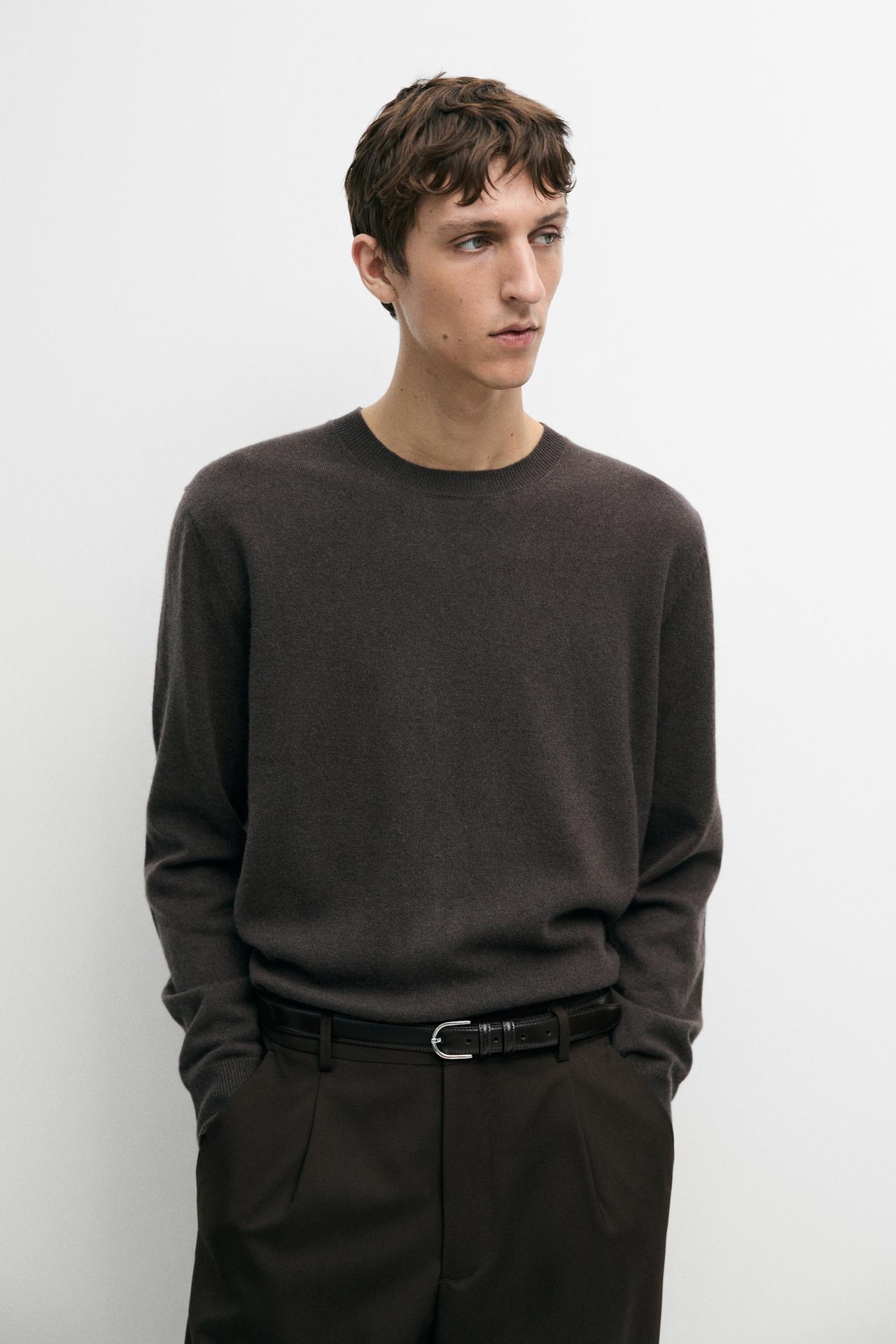 Wool blend round neck knit sweater — Light whiskey