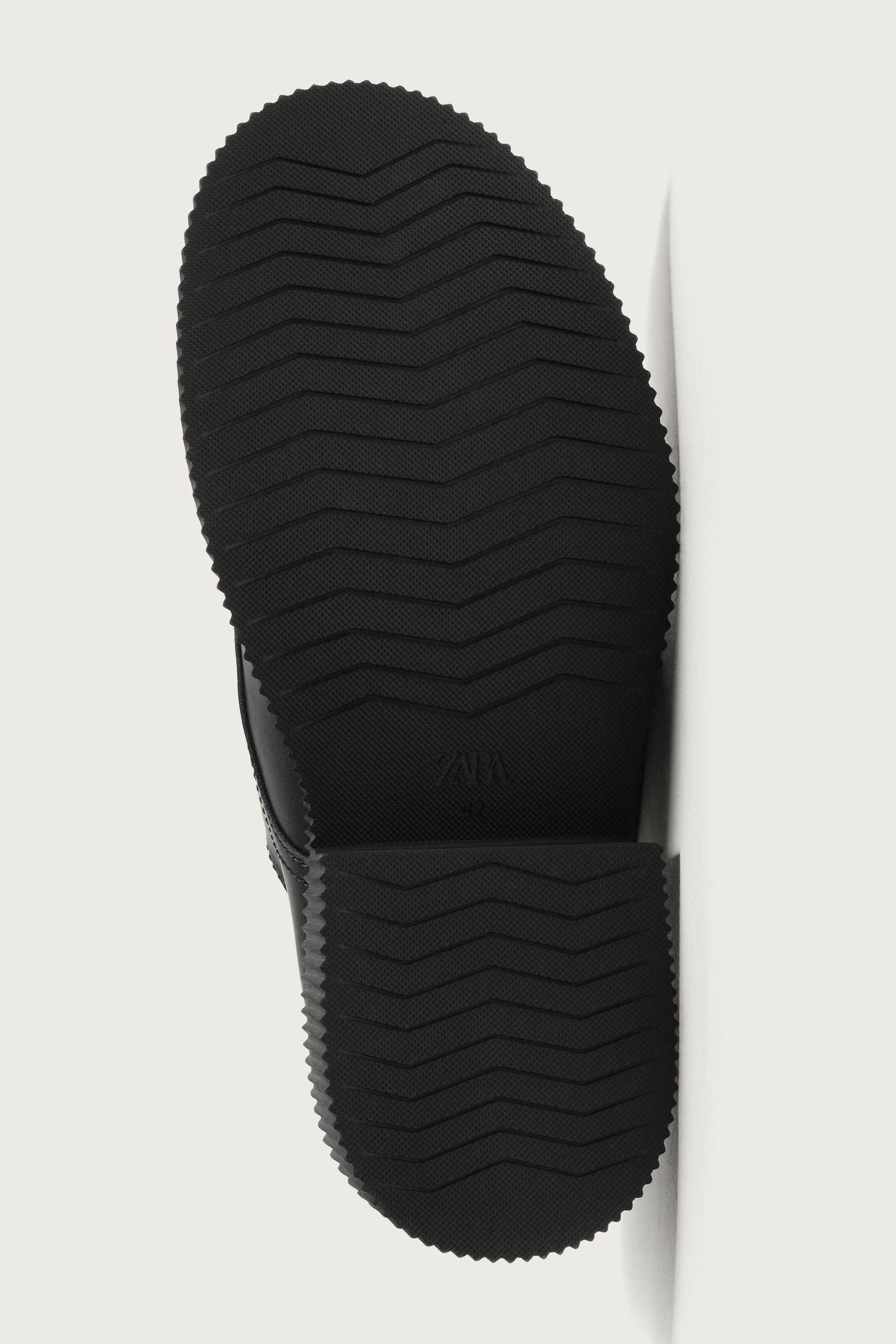 CHUNKY SOLE SHOES