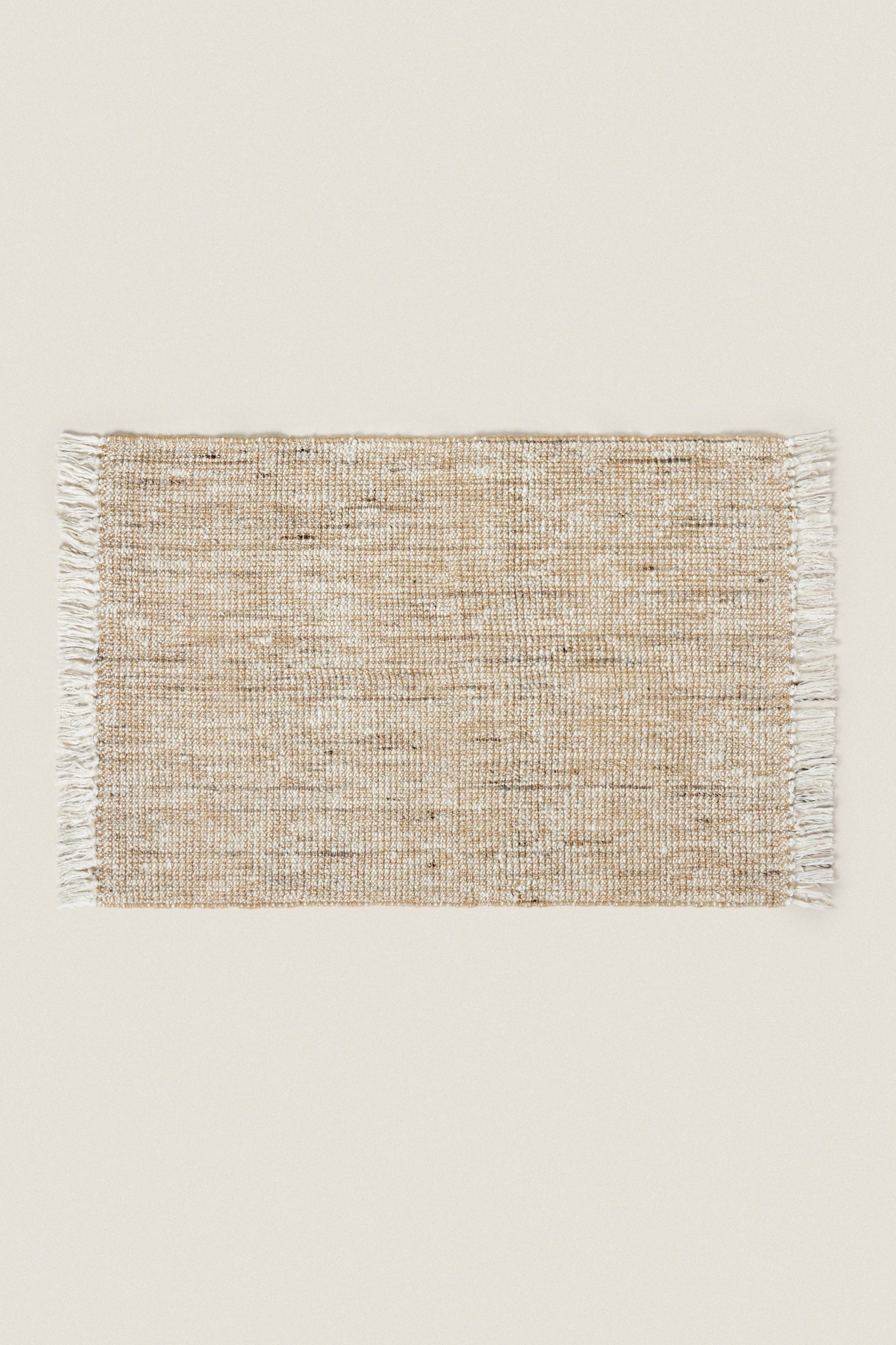 ANTISLIP JUTE BADMAT MET FRANJES Zand ZARA Nederland / Netherlands