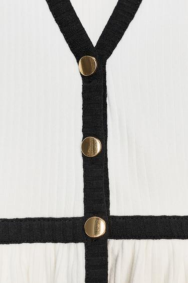TOP CANALÉ BOTONES - Blanco / Negro de Zara