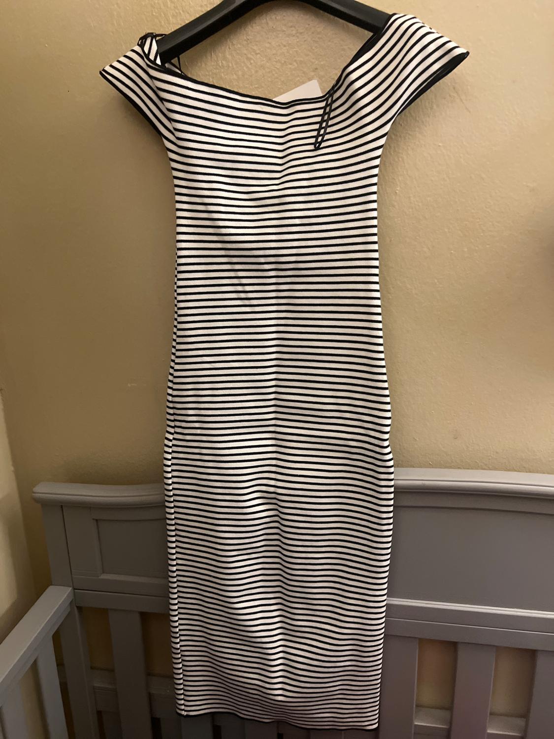 STRIPED STRETCH KNIT DRESS - Image 2