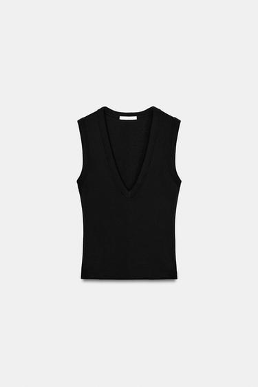 CAMISETA ALGODÓN  ESCOTE PICO - Negro de Zara