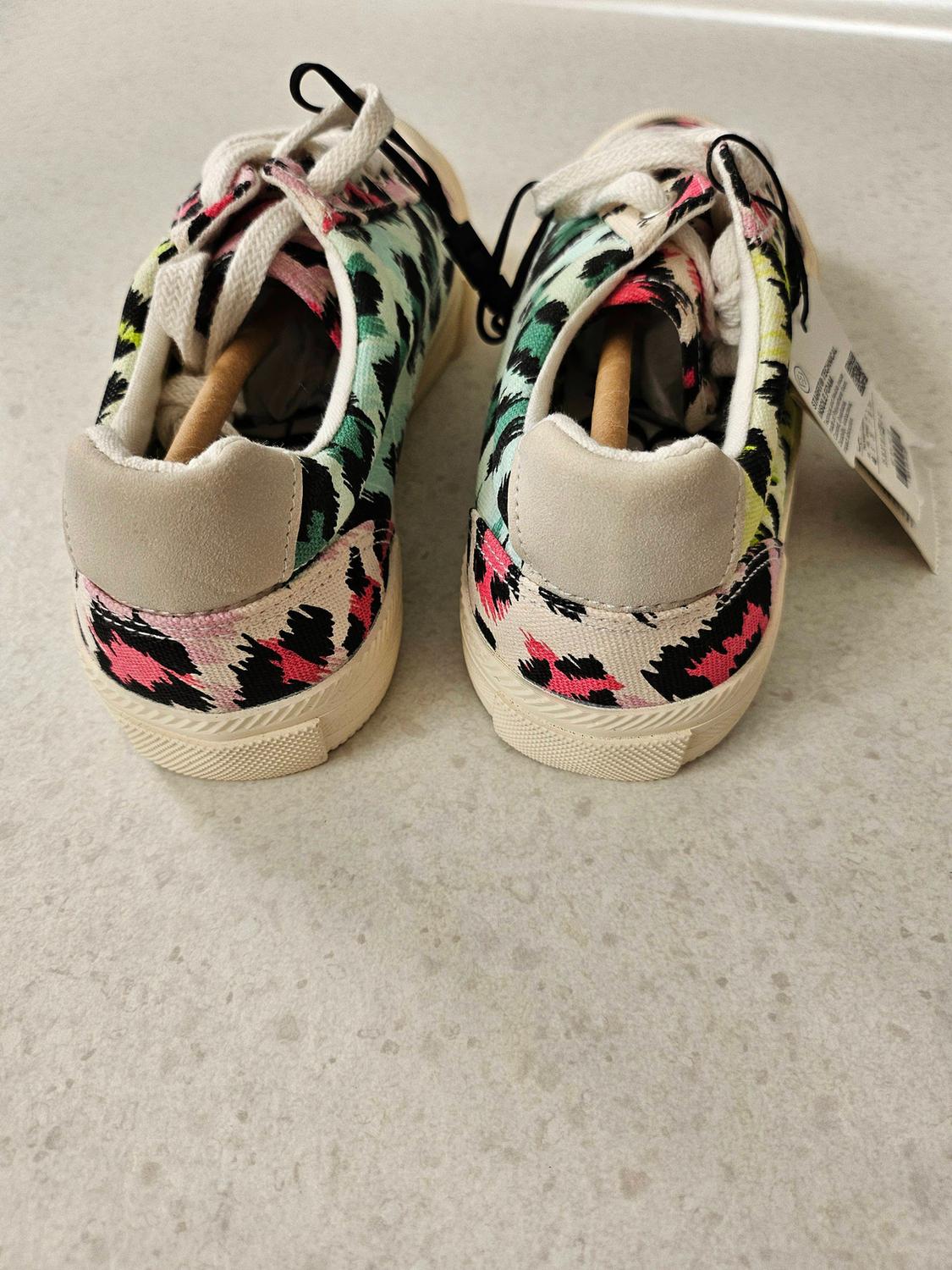 ΥΦΑΣΜΑΤΙΝΑ ΑΘΛΗΤΙΚΑ ΠΑΠΟΥΤΣΙΑ ANIMAL PRINT - Image 2