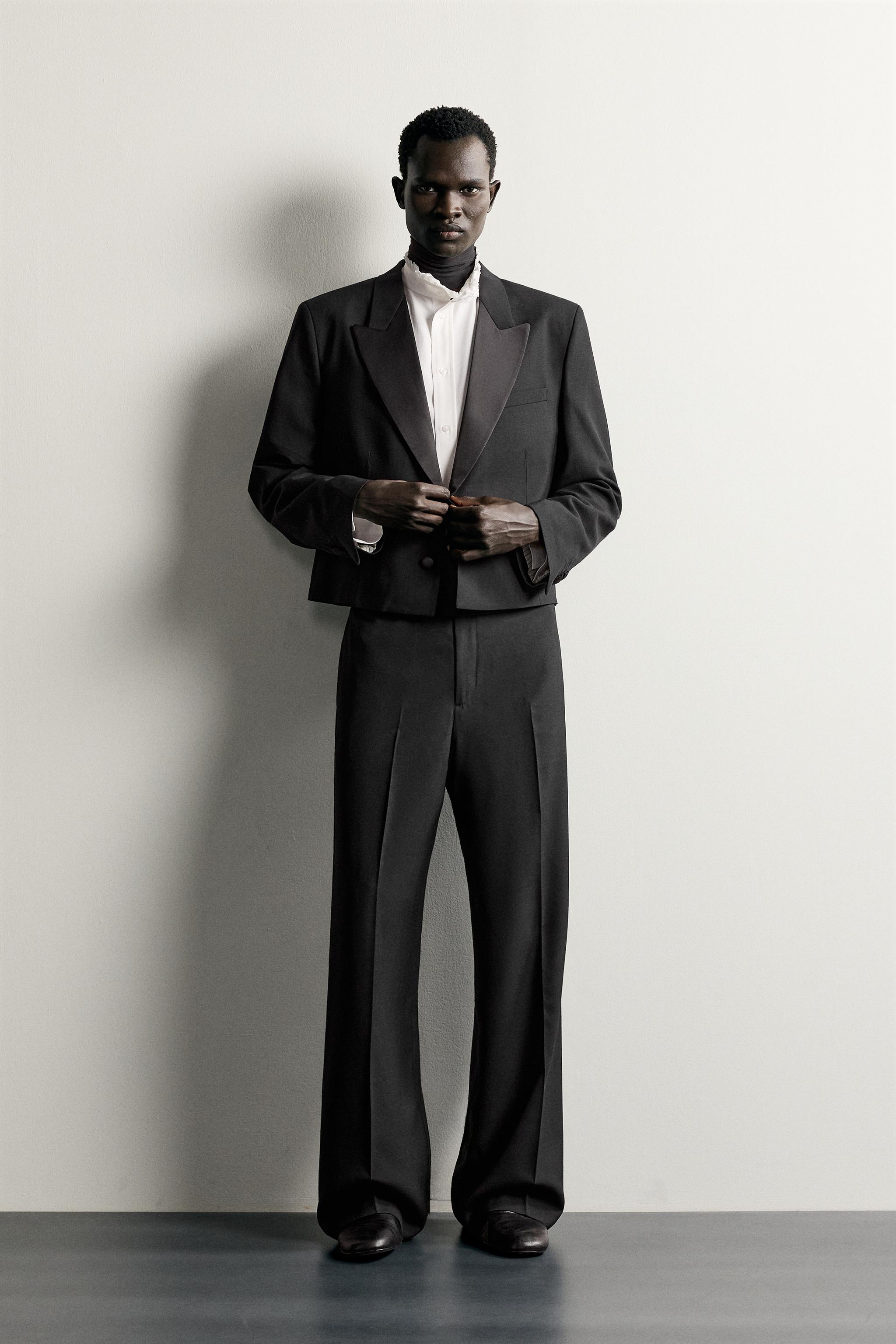 クロップドブレザーフラップ　zara タキシードフィットクロップドブレザー - ブラック | ZARA Japan / 日本
